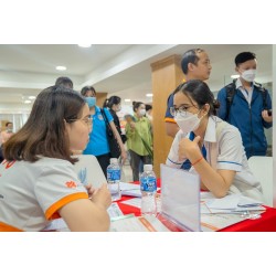 Đồng hành cùng trường Đại học Công nghiệp TP. Hồ Chí Minh trong ngày hội tuyển dụng, việc làm Internship Fair năm 2022