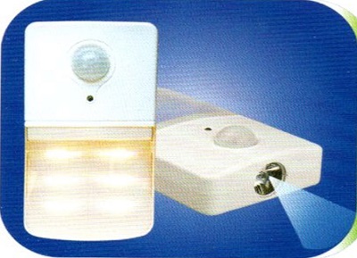 Đèn Cảm Ứng LED - Dùng PIN AAA DC-069D